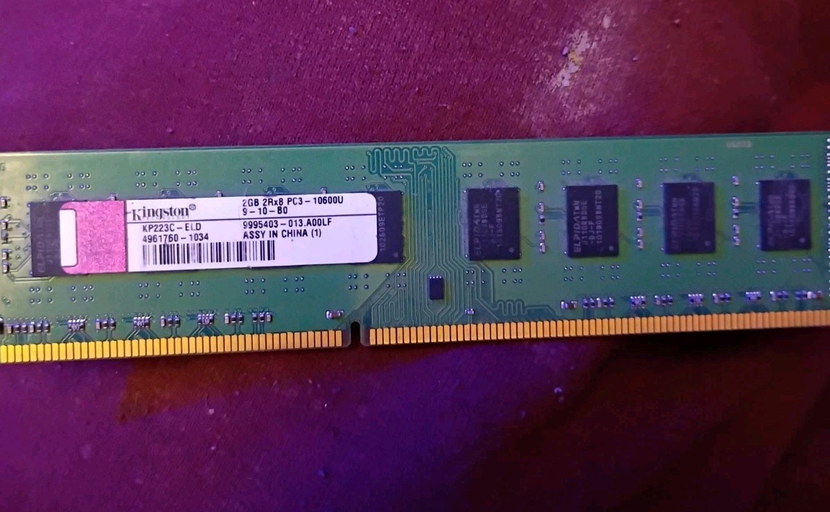Kingston 2GB 2Rx8 PC3-10600U-9-10-B0 KP223C-ELD DDDR3 RAM