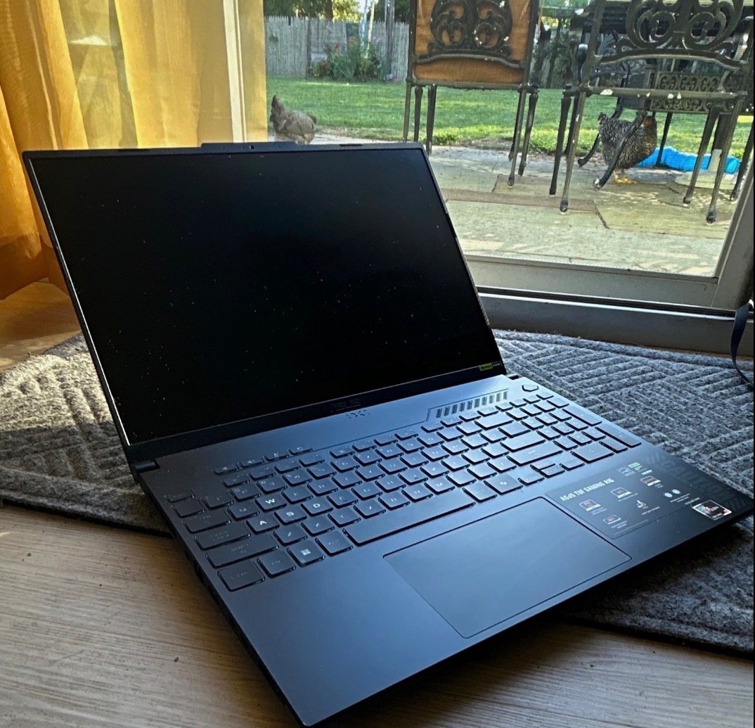 ASUS TUF GAMING A16 Gaming Laptop (Specs and Condition are in the description)