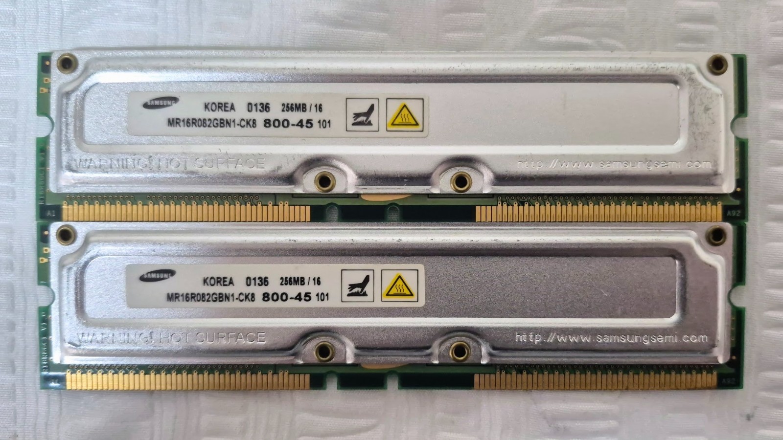 512MB (2x 256MB) Samsung PC800-45 RDRAM 184-Pin RIMM RAM MR16R082GBN1-CK8 Tested