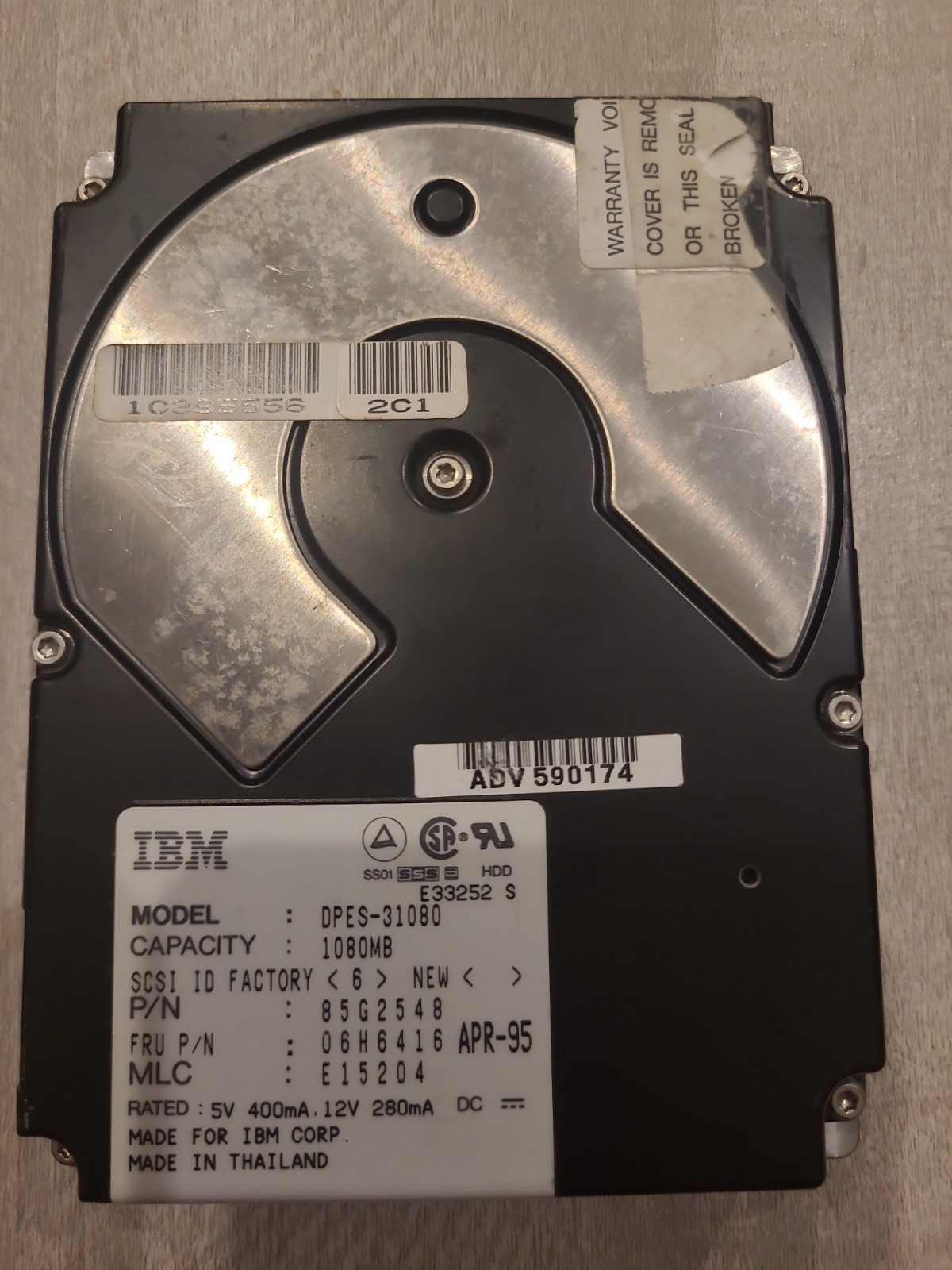 VINTAGE 3.5" 3 1/2IN 1000MB HARD DRIVE IBM DPES 31080 SCSI HDD- S26