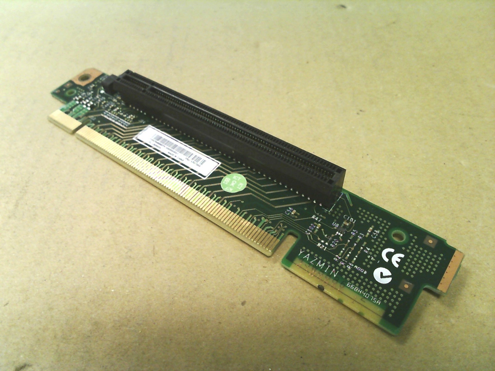 IBM x-Series x3550 PCI-E x16 Low Profile Riser Card 43V7066