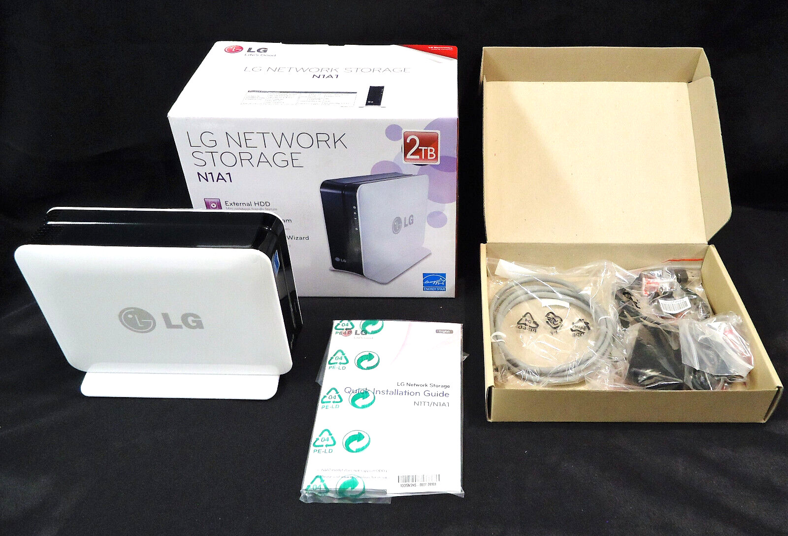 LG N1A1NF1 2TB Super Multi NAS (Black/White)