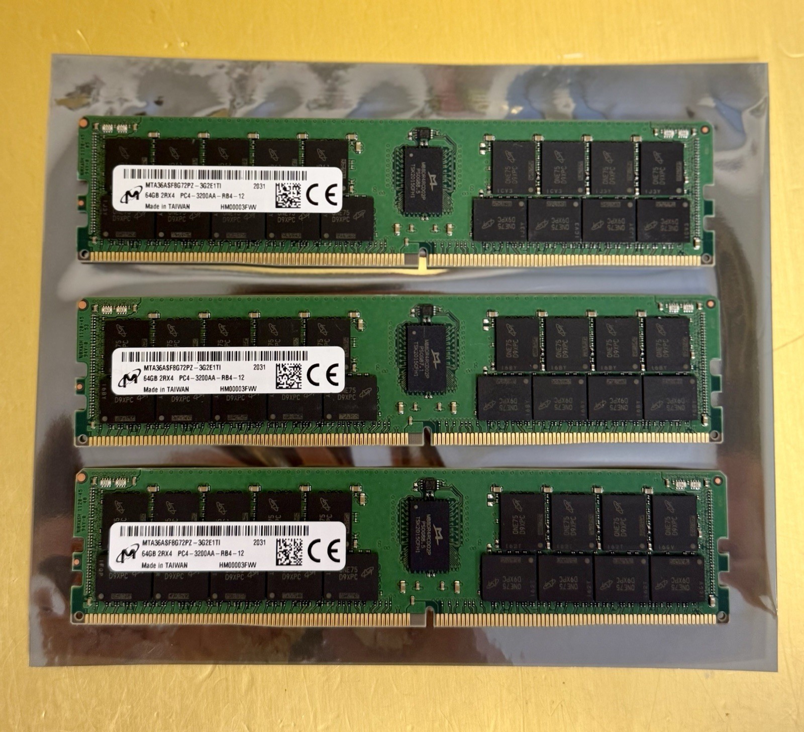 3x BAD MTA36ASF8G72PZ-3G2E1 MICRON 64GB 2RX4 PC4-3200AA DDR4 SERVER MEMORY