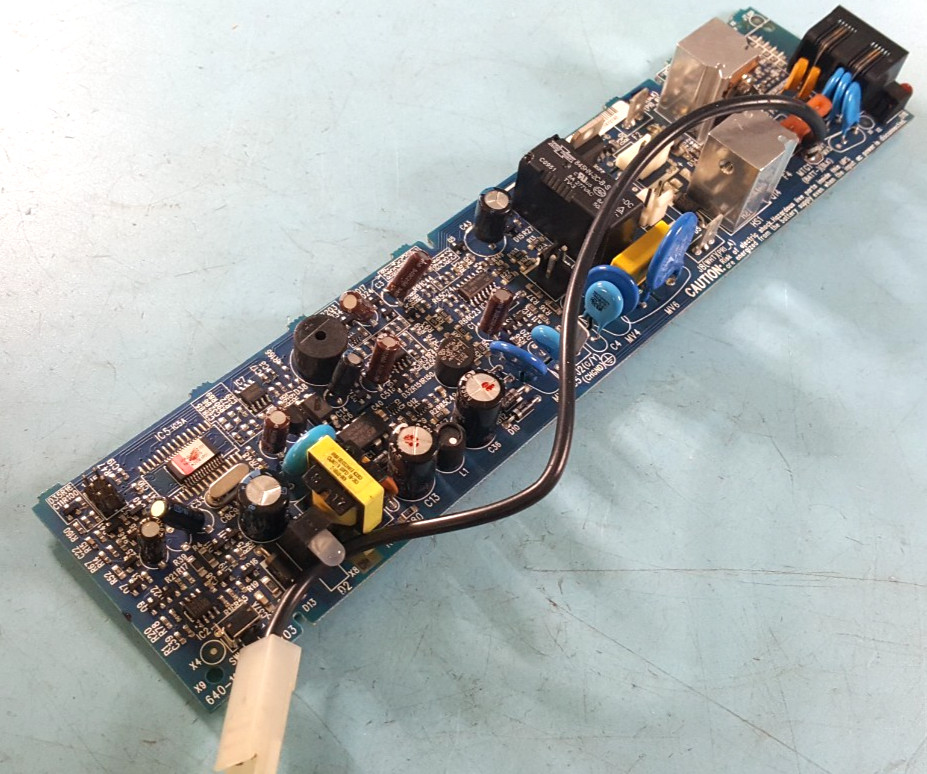APC 640-1102-Z REV03Backup Main Circuit Board