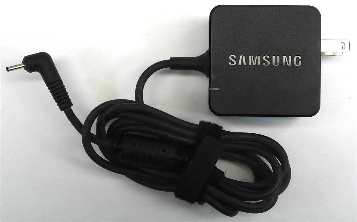 Genuine Samsung Laptop Charger AC Adapter Power Supply PA-1250-98 AD-2612AUS 26W