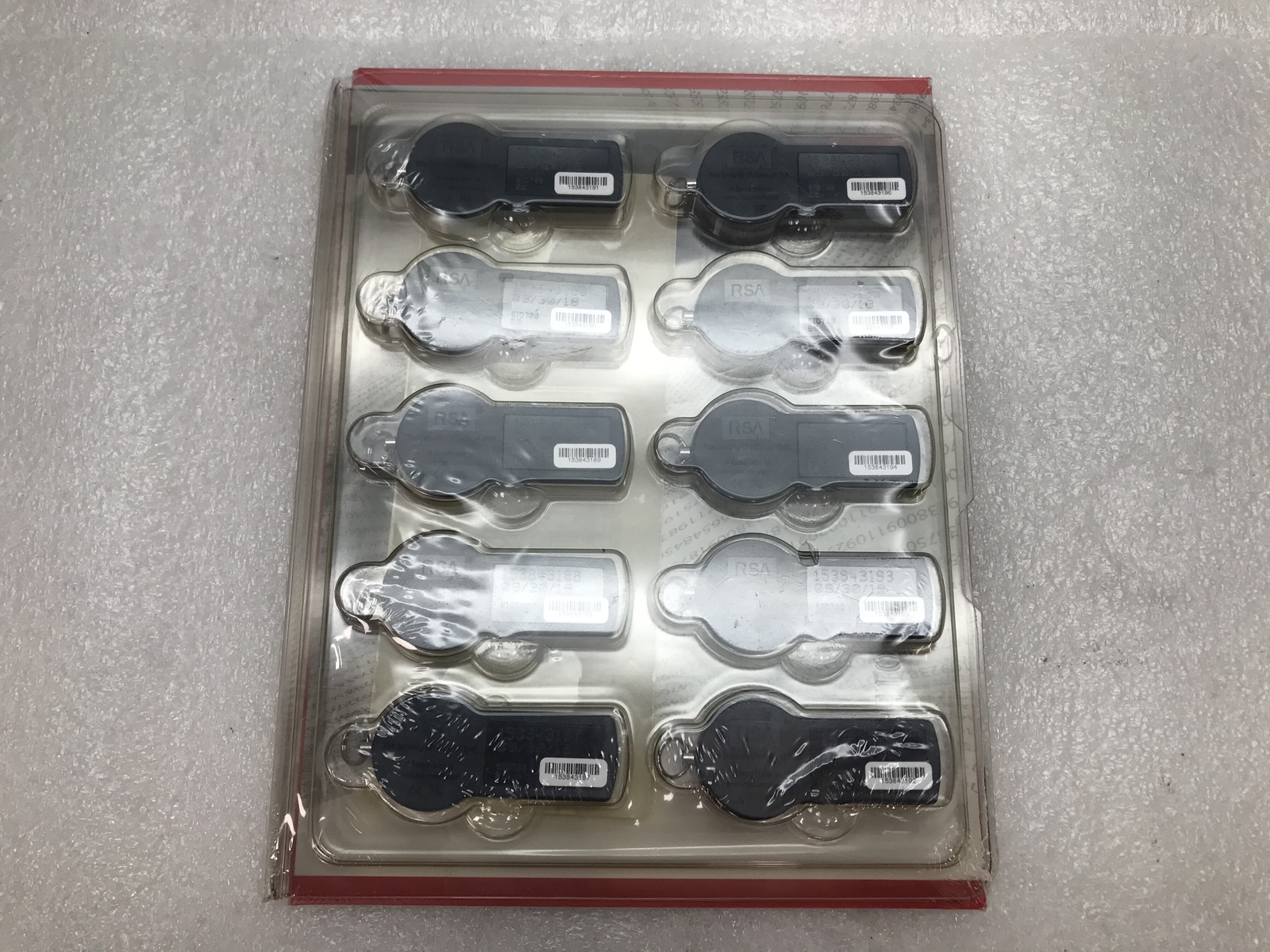 New Genuine OEM Sealed Lot of 10 SecurID RSA Tokens Keychain Expired: 09/30/18