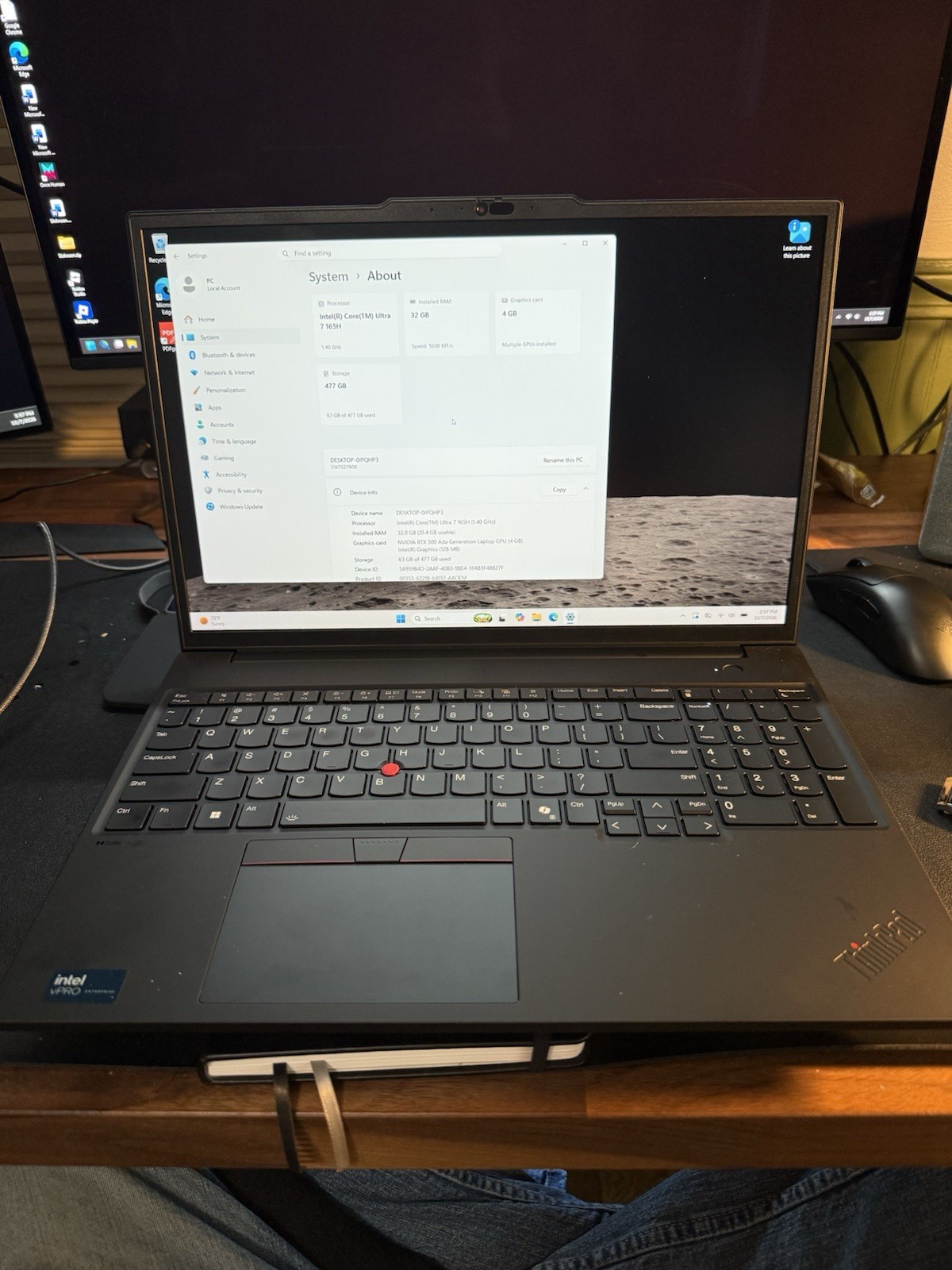Lenovo ThinkPad P16s Gen 3 Ultra 7 165H 32GB 512GB RTX 500 Ada Touch No Charger