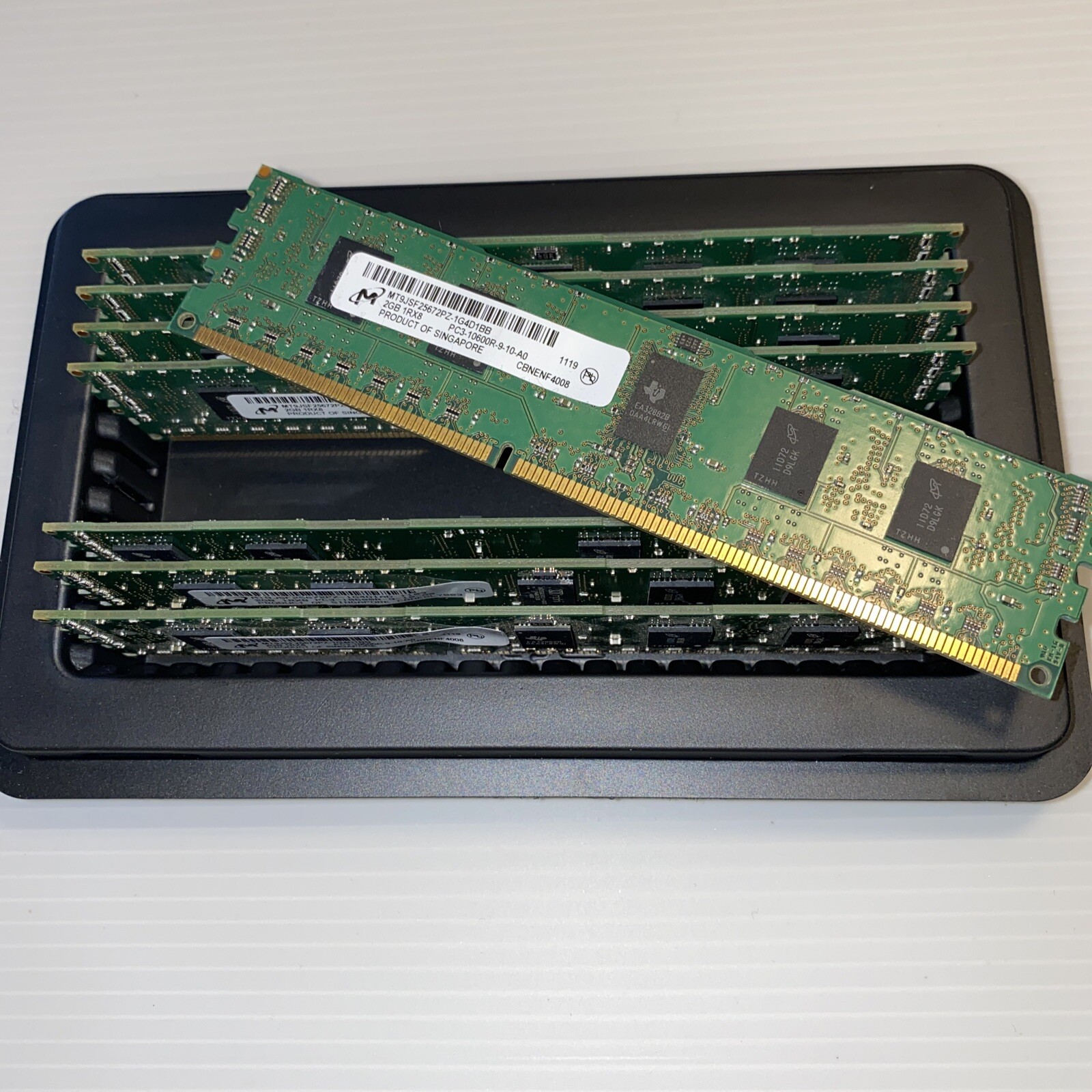 Micron 16gb (8 x 2GB) 240pin ECC 2Rx8 PC3-10600R Lenovo S30 Workstation Memory