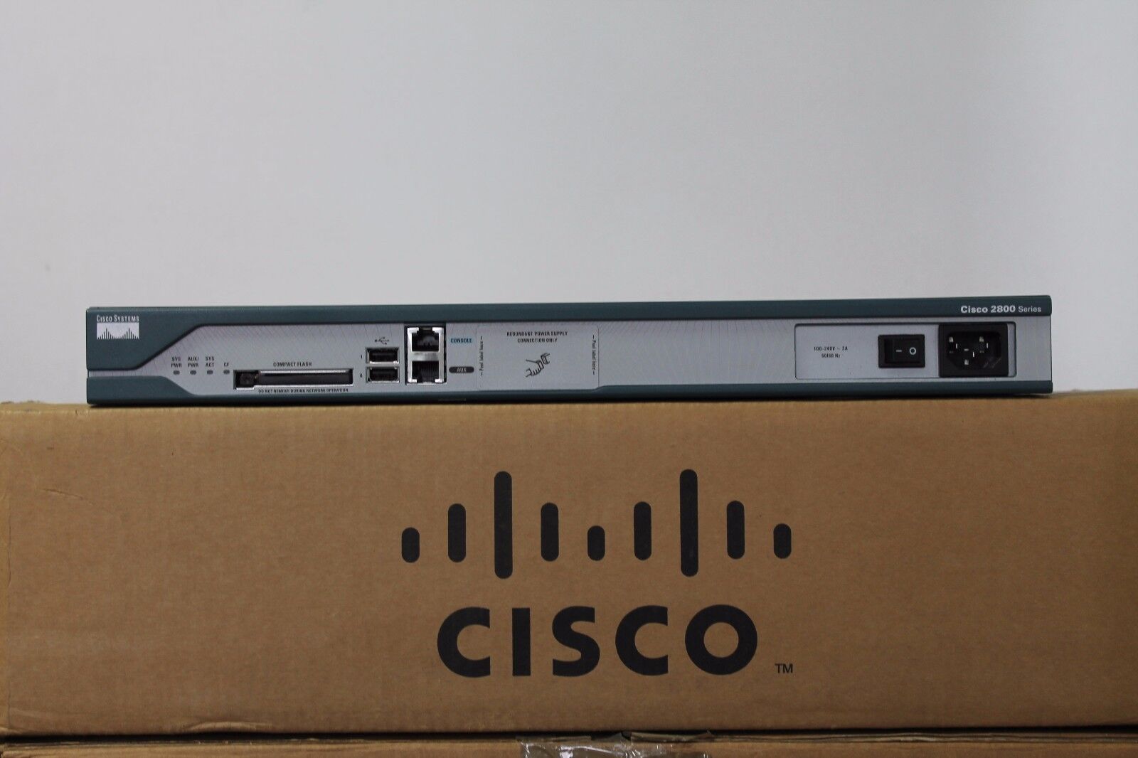 Cisco 2811 Router with AIM-CUE, VWIC-2MFT-T1, PVDM2-32,  Voice Router