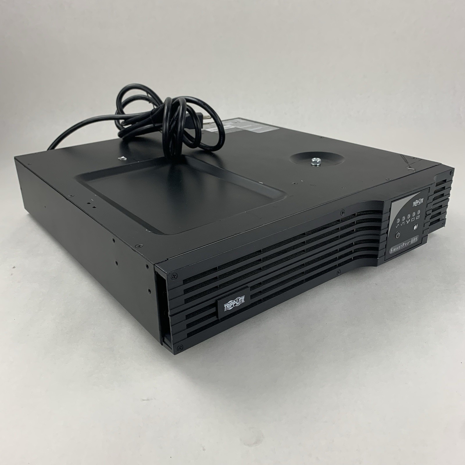 TrippLite SmartPro SMART1500CRMXL UPS Battery Backup No Batteries