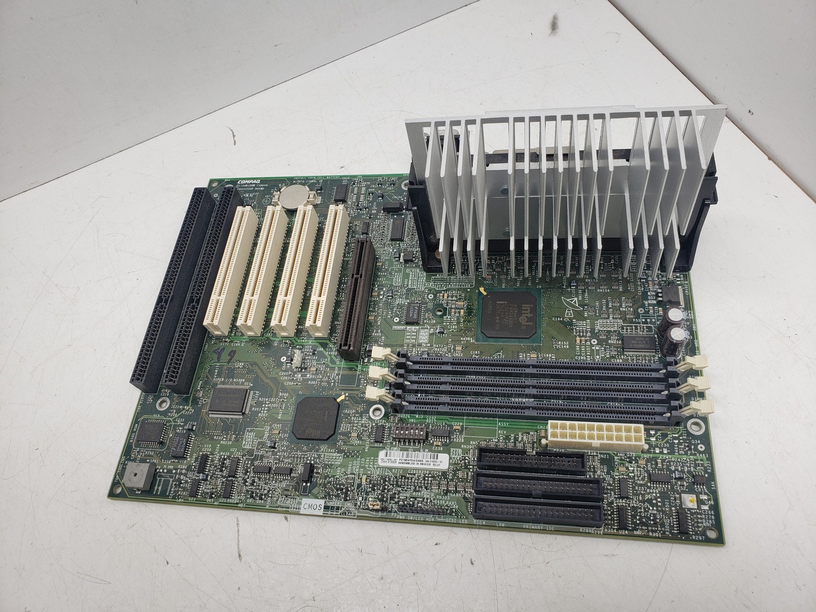 Compaq Deskpro EP 010233-101 118653-601 Slot-1 Motherboard + Pentium III