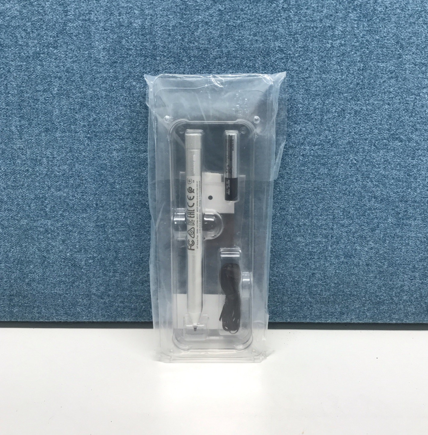 NEW GENUINE HP ACTIVE PEN HSTNN-W01P WITH BATTERY LANYARD 914597-001 STYLUS B2-5