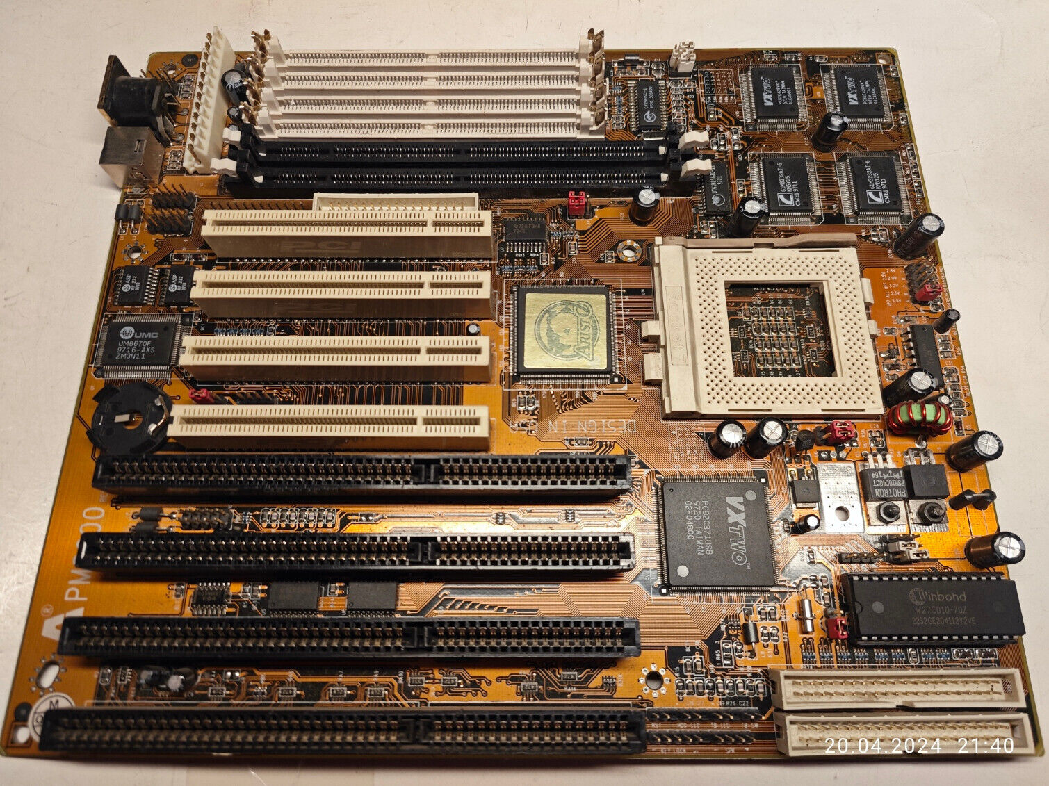 Socket 7 Amptron PM-8600 Motherboard ISA PCI PS/2 + CPU, 32 Mb RAM + Bonus