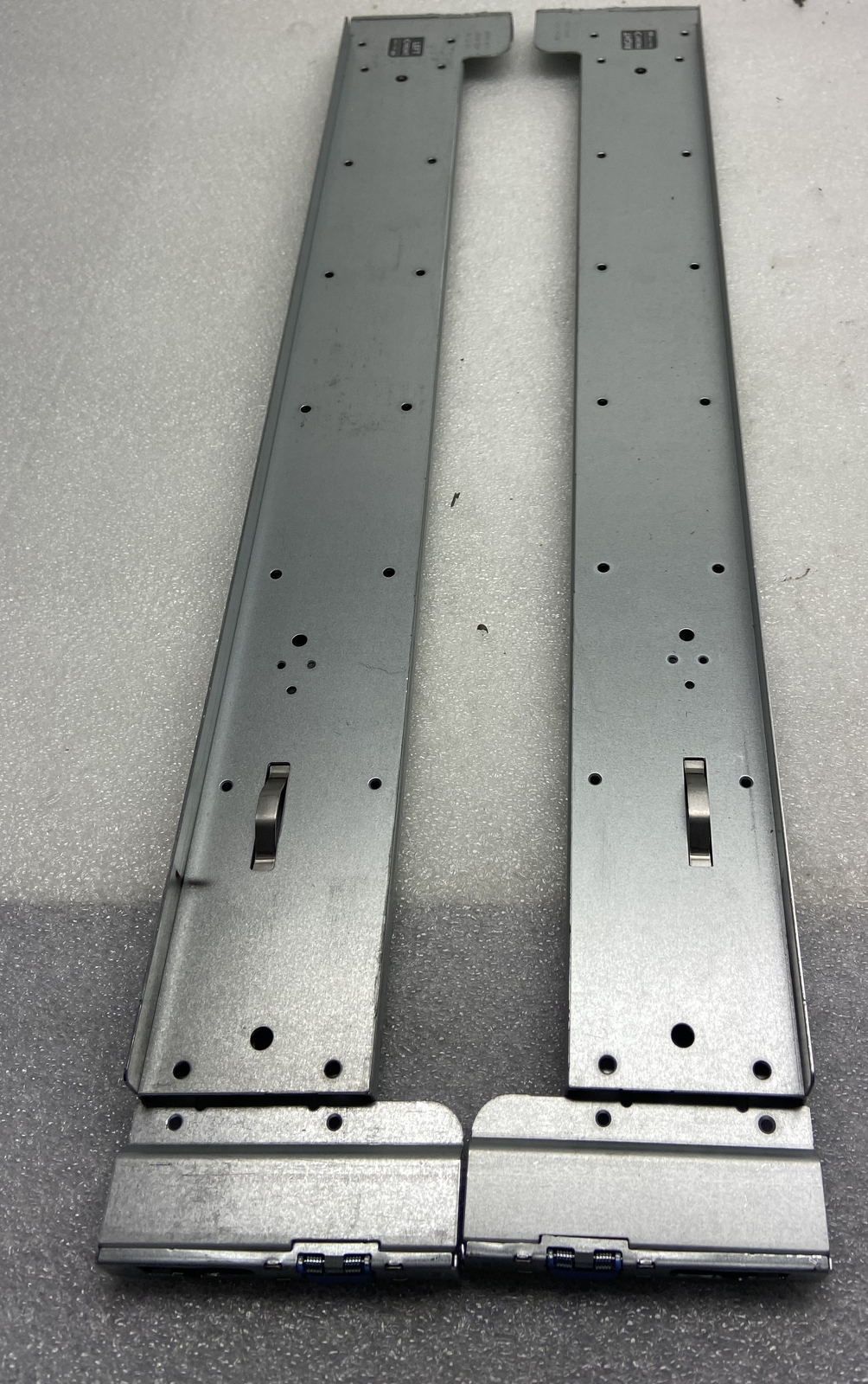 Dell Static Ready B9 Rails 07WJ8N & 0JRJ9P Left and Right Rails Used Great Cond