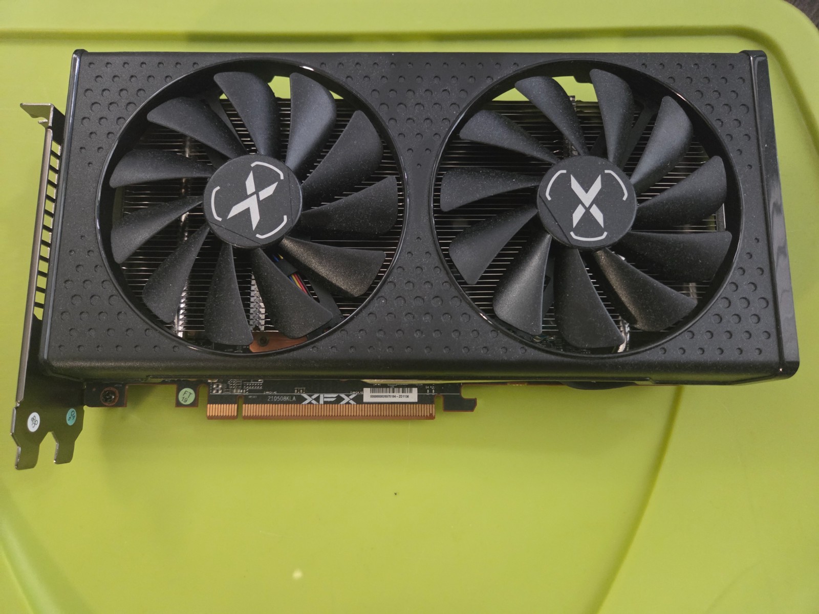 XFX Speedster SWFT 210 AMD Radeon RX 7600 Core Gaming 8GB GDDR6 Graphics Card