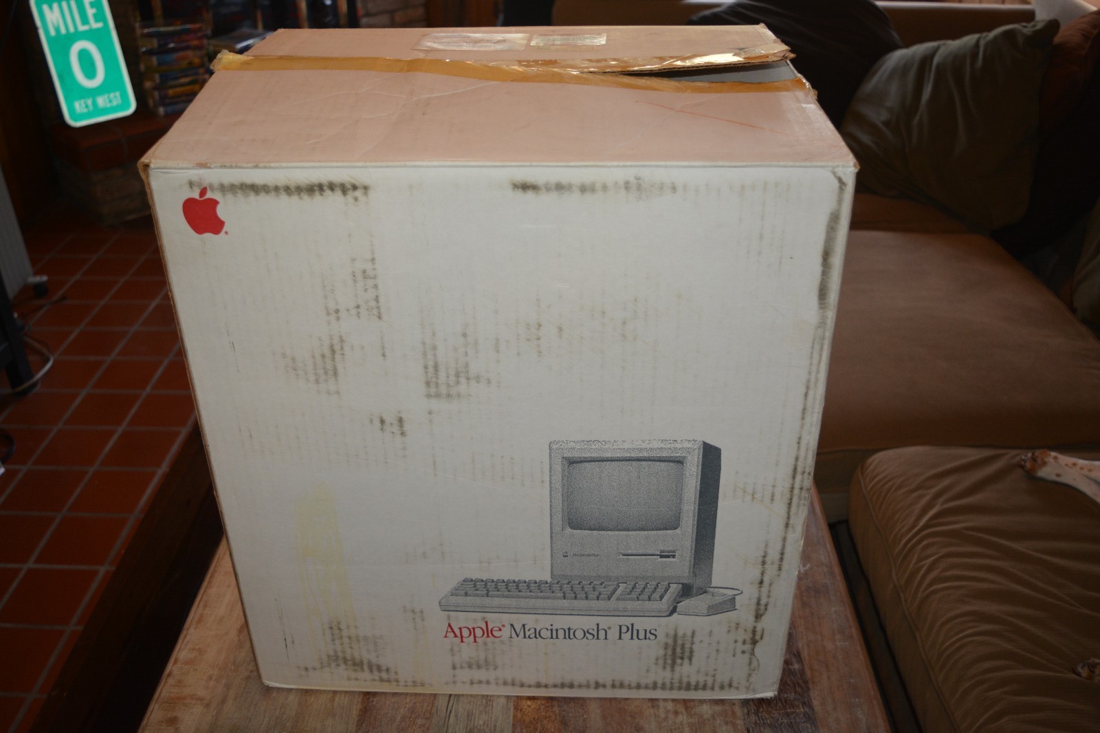 1989 Apple Macintosh Plus 4Mb Computer M0001A Complete in Box & 100% Refurbished