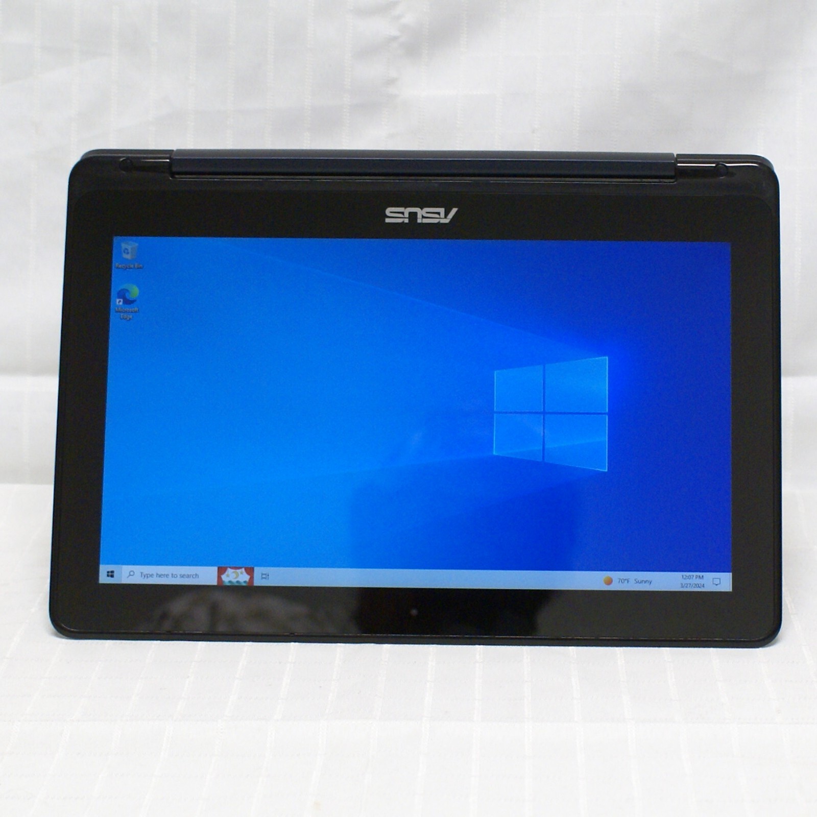 ASUS TP200SA  Celeron N3050 1.6 GHz  4GB 64gb EMMC Touch Screen Windows 10 Home
