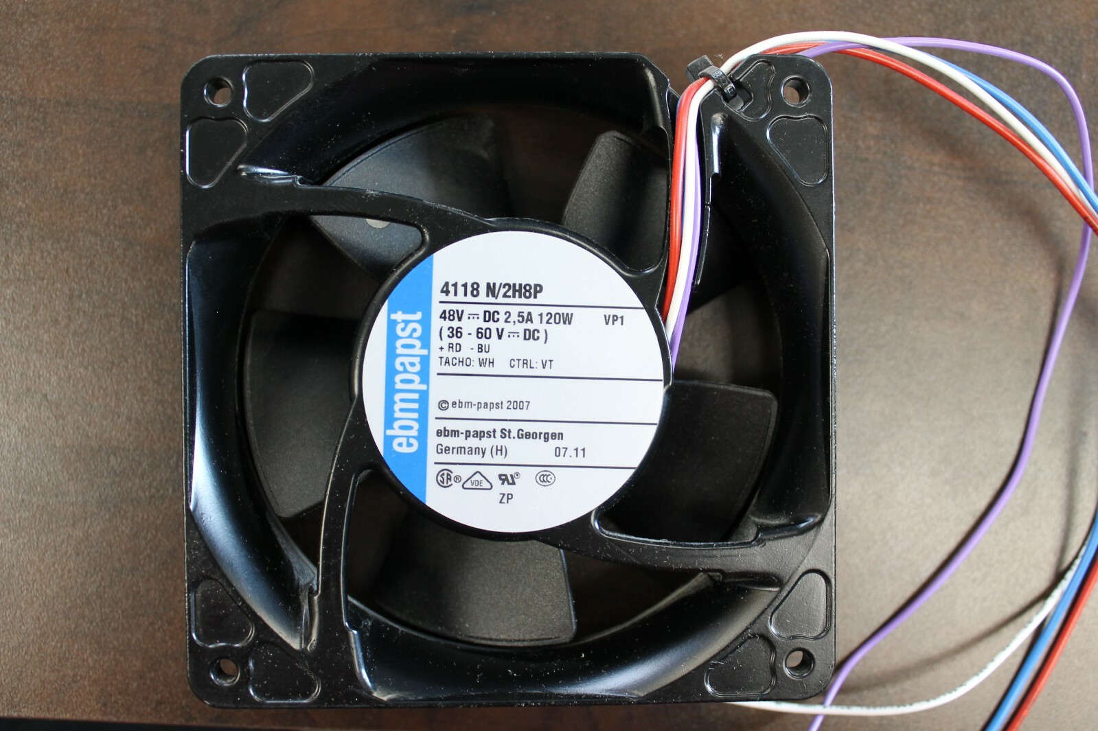 EBMPAPST 4118N/2H8P Cooling fan DC48V 2.5A 120W 120*120*38mm 4wire NIB