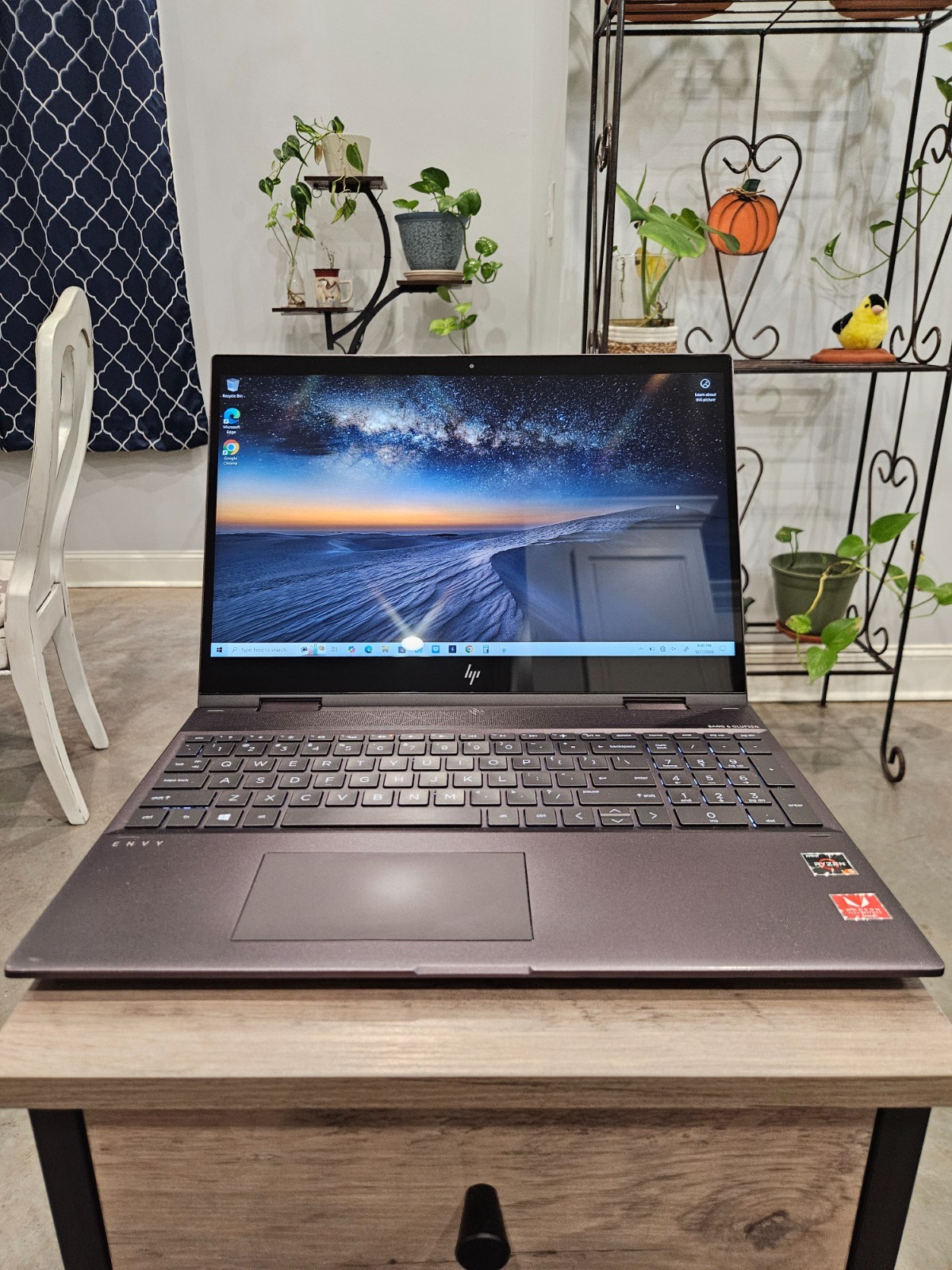 HP Envy x360 15.6" FHD Touch Ryzen 5 2500U 16GB 500GB SSD Vega 8 Win10