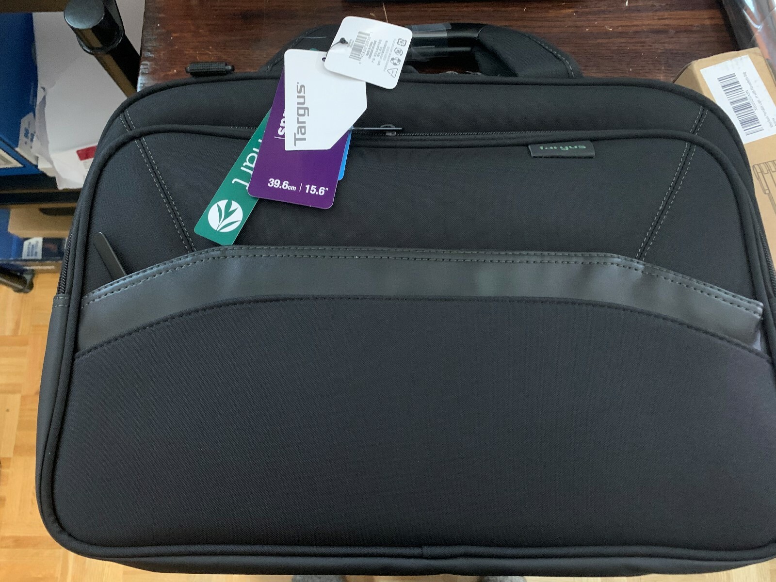 New Targus Spruce TBT256-70 Carrying Case for 15.6" Notebook
