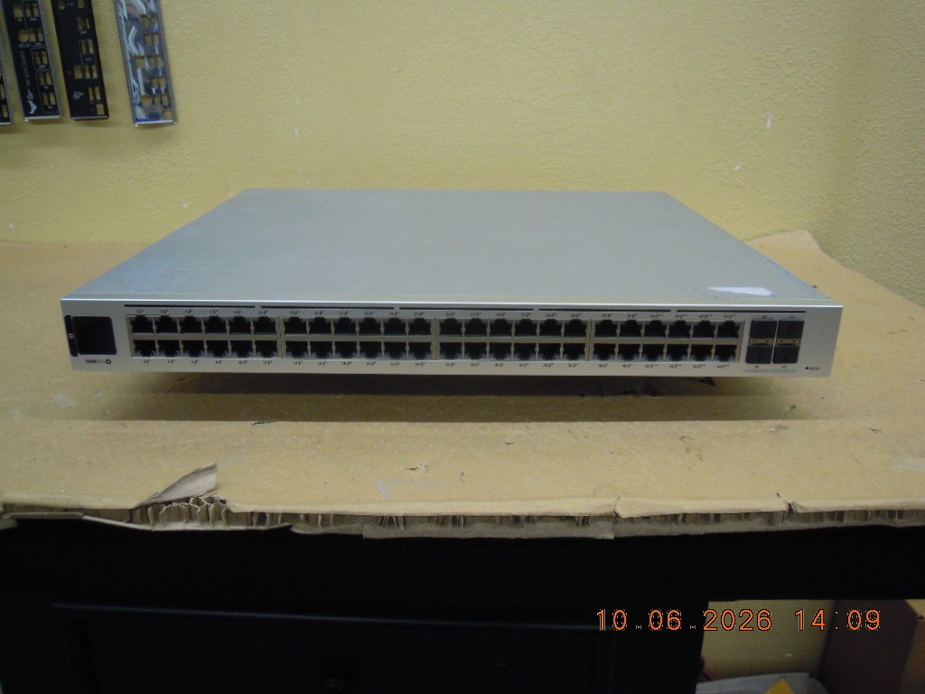 Ubiquiti UniFi 48-Port Gigabit PoE Switch (USW-PRO-48-PoE) * Bad Power Supply *