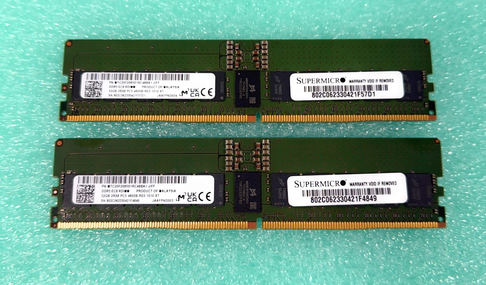 Supermicro 64GB (2x32GB) Micron DDR5-4800 ECC RDIMM Server MTC20F2085S1RC48BA1