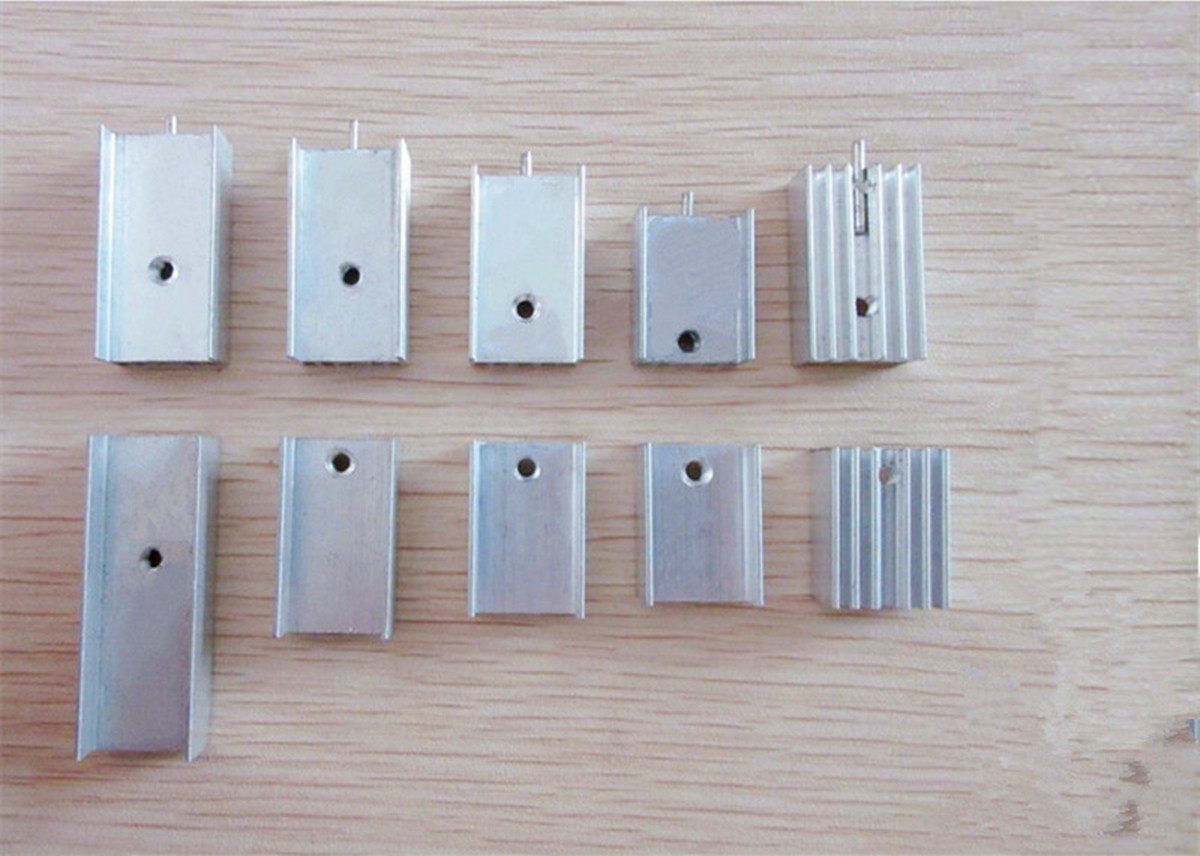 100Pcs Aluminum Heatsink Radiator Heat Sink for TO-220 TO220 7805 7812