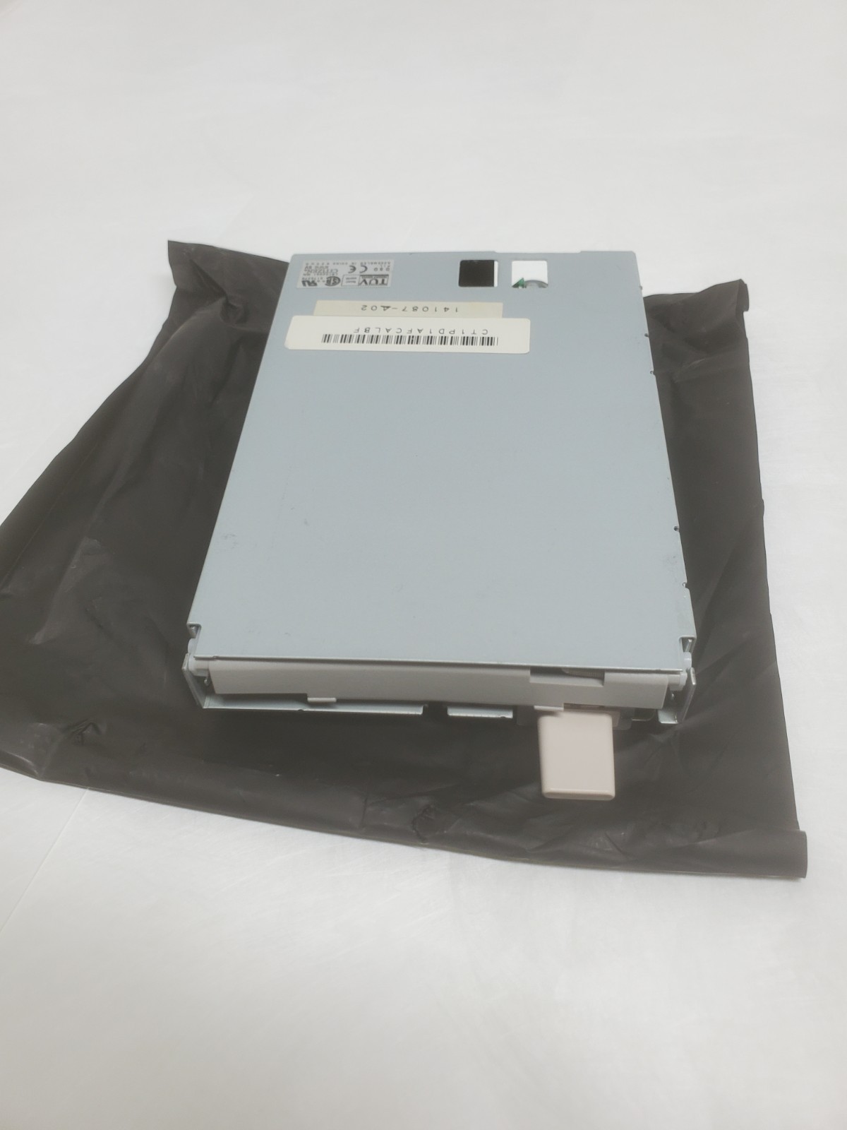 FLOPPY DRIVE 1.44MB 3.5INCH Citizen 141087-402 34pin COMPAQ