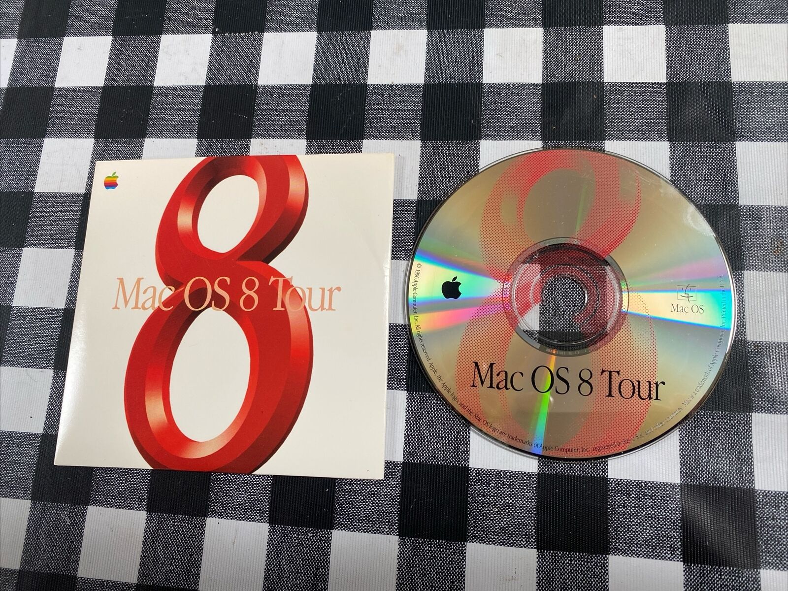 Apple Mac OS8 Tour CD Vintage Promotional Item