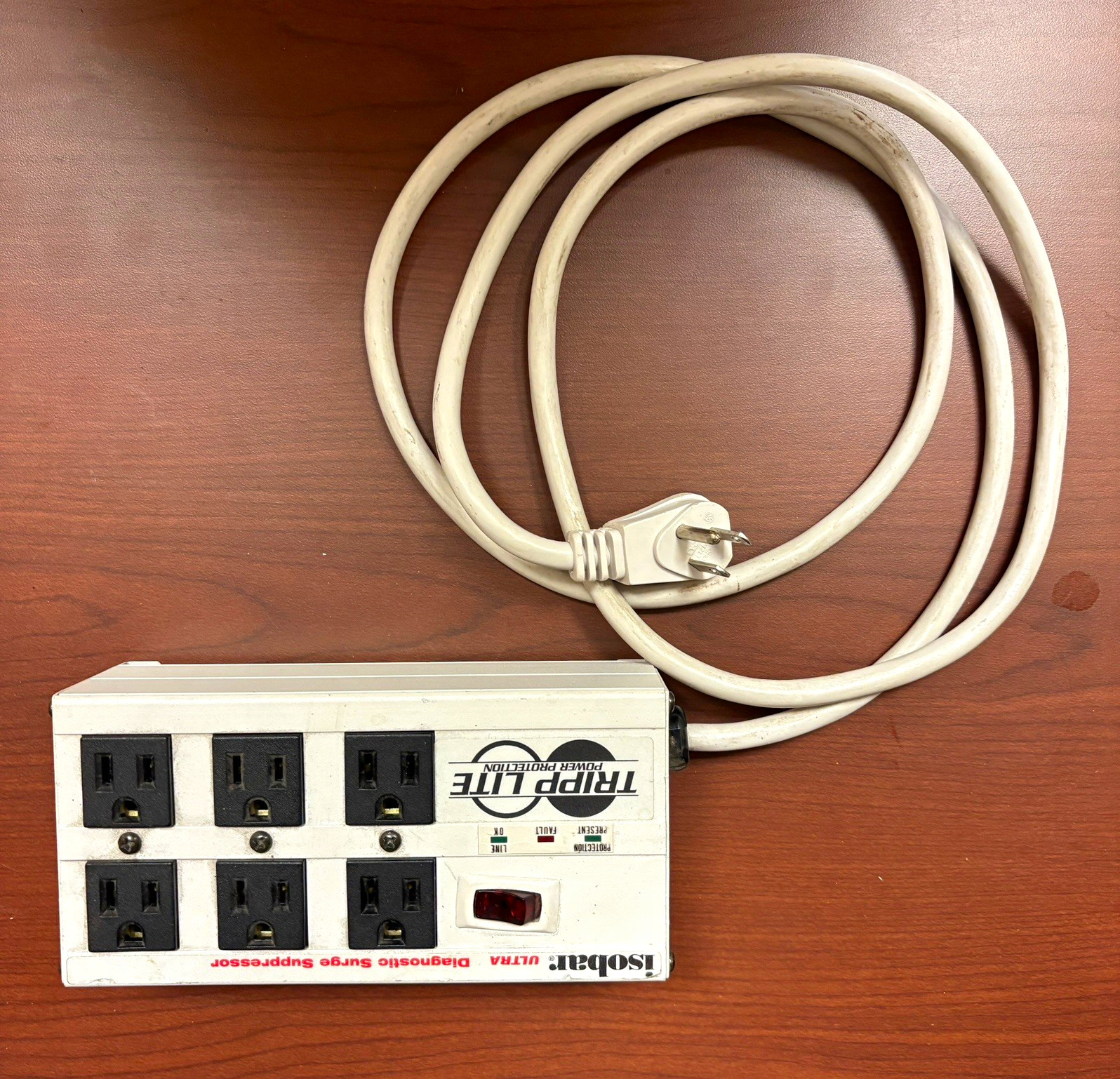 Tripp Lite ISOBAR 6 ULTRA Diagnostic Surge Suppressor, 6-Outlet 120V 12A