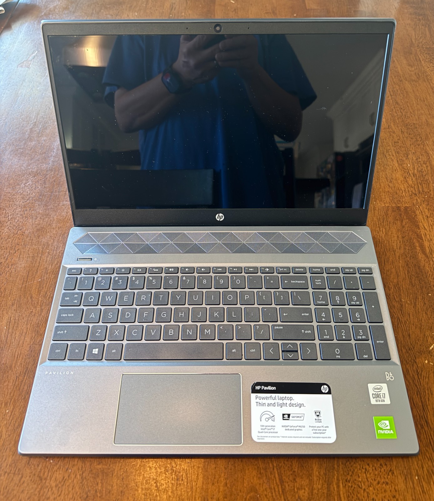 HP Pavilion 15-CS3073CL 15.6" Touch 1TB HDD Intel Core i7-1065, Sky Blue - Nice