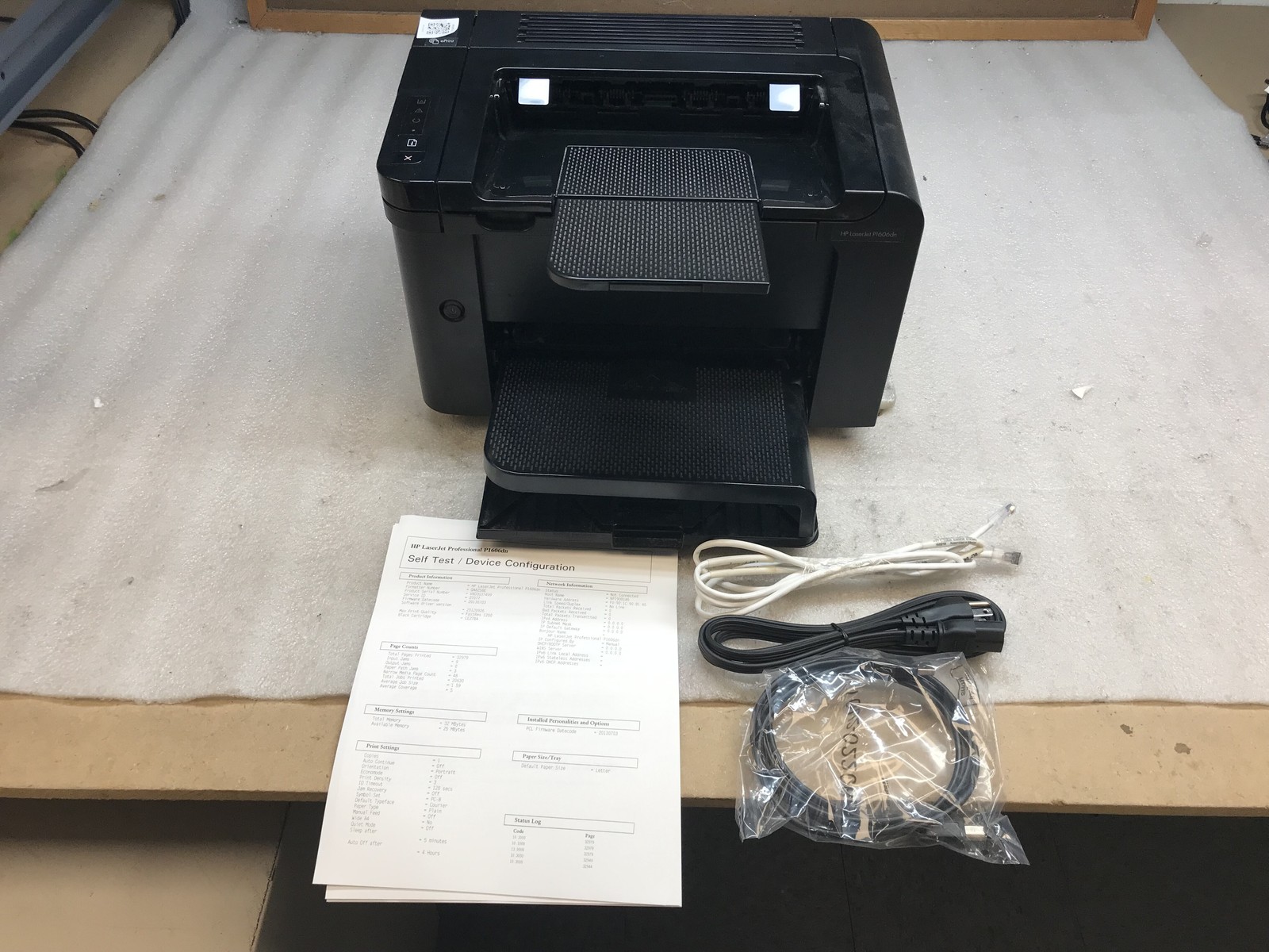 HP LaserJet Pro P1606dn Monochrome Laser Printer 32K pages - Tested - No Toner