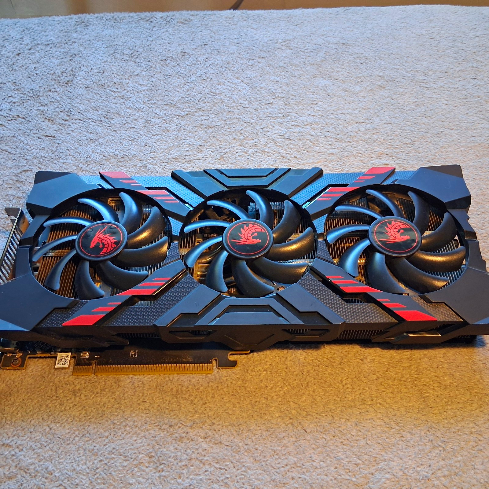 PowerColor Red Dragon AMD Radeon PCIe x16 Triple Fan 8-Pin+8-Pin Multi-Monitor