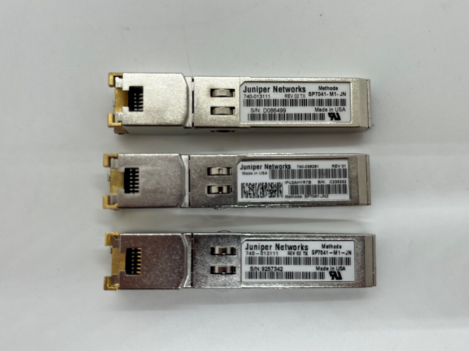 Mixed Juniper Networks SFP Adapters - (2pc) 740-013111 (1pc) 740-038291