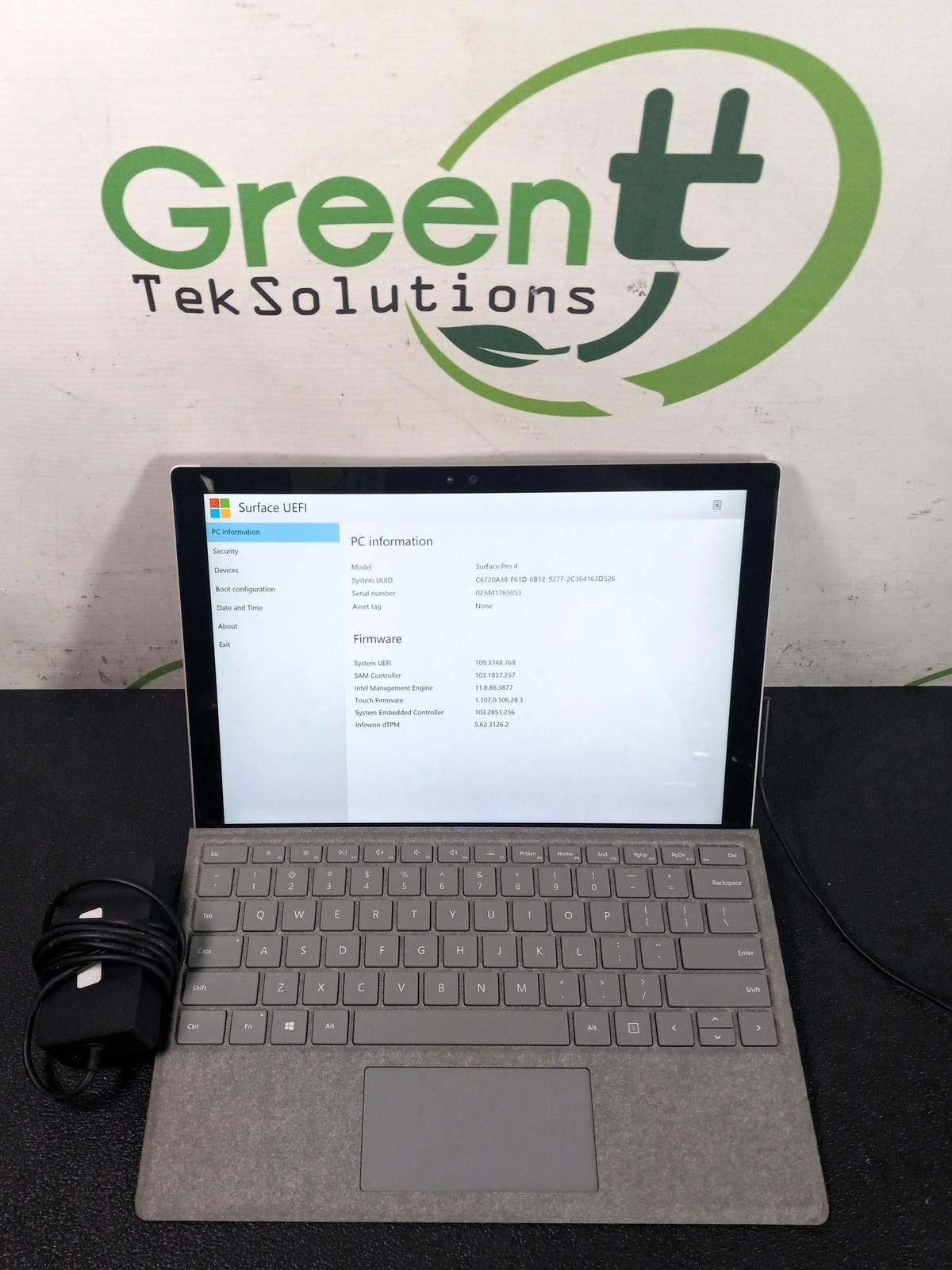 Microsoft Surface Pro 4 1724 12.3" i7-6650U 8GB 256GB Laptop Adapter Win11P READ