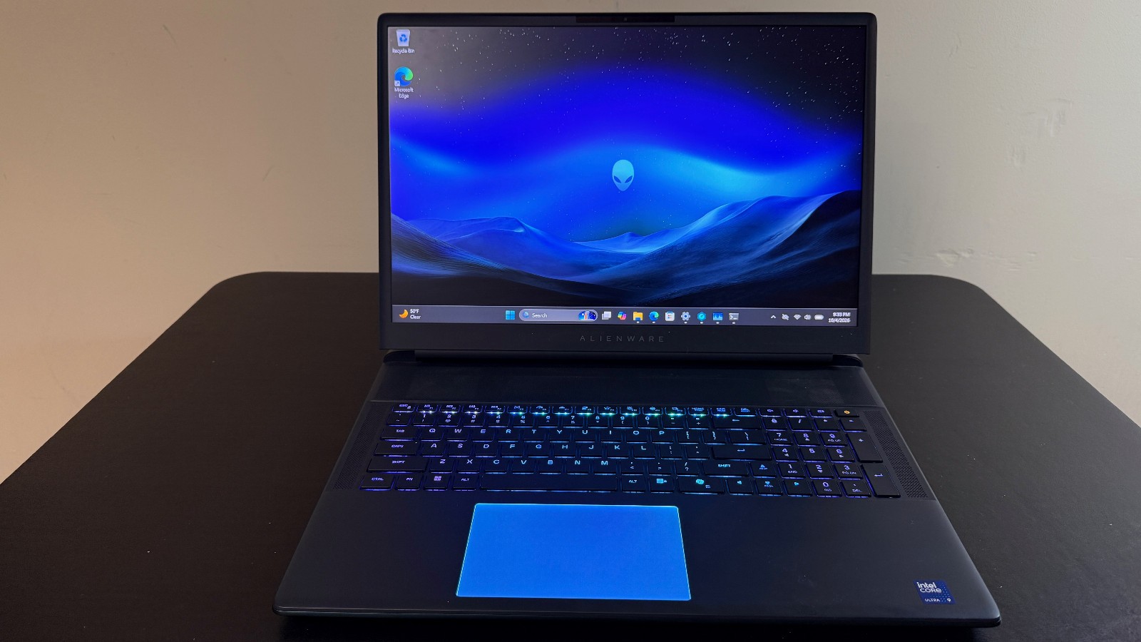 Alienware Area-51 18" QHD+ 300Hz Core Ultra 9 275HX, 32GB/2TB RTX 5070 Ti Teal
