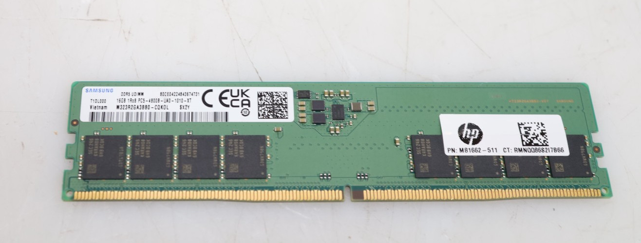 16GB Samsung M323R2GA3BB0-CQK PC5-38400U DDR5 4800MHz Non-ECC UDIMM Desktop RAM