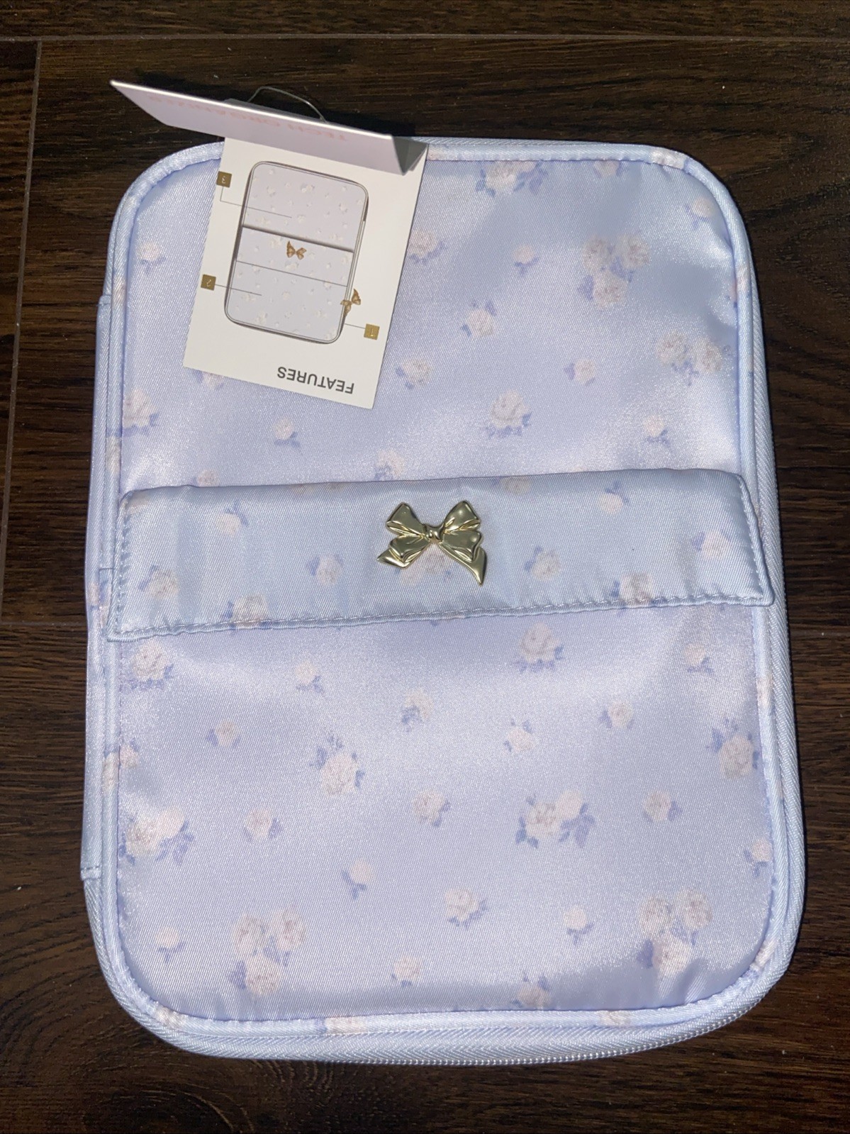 LoveShackFancy Target Yoobi Everblooming Rosettes Tech Organizer Whisper Blue