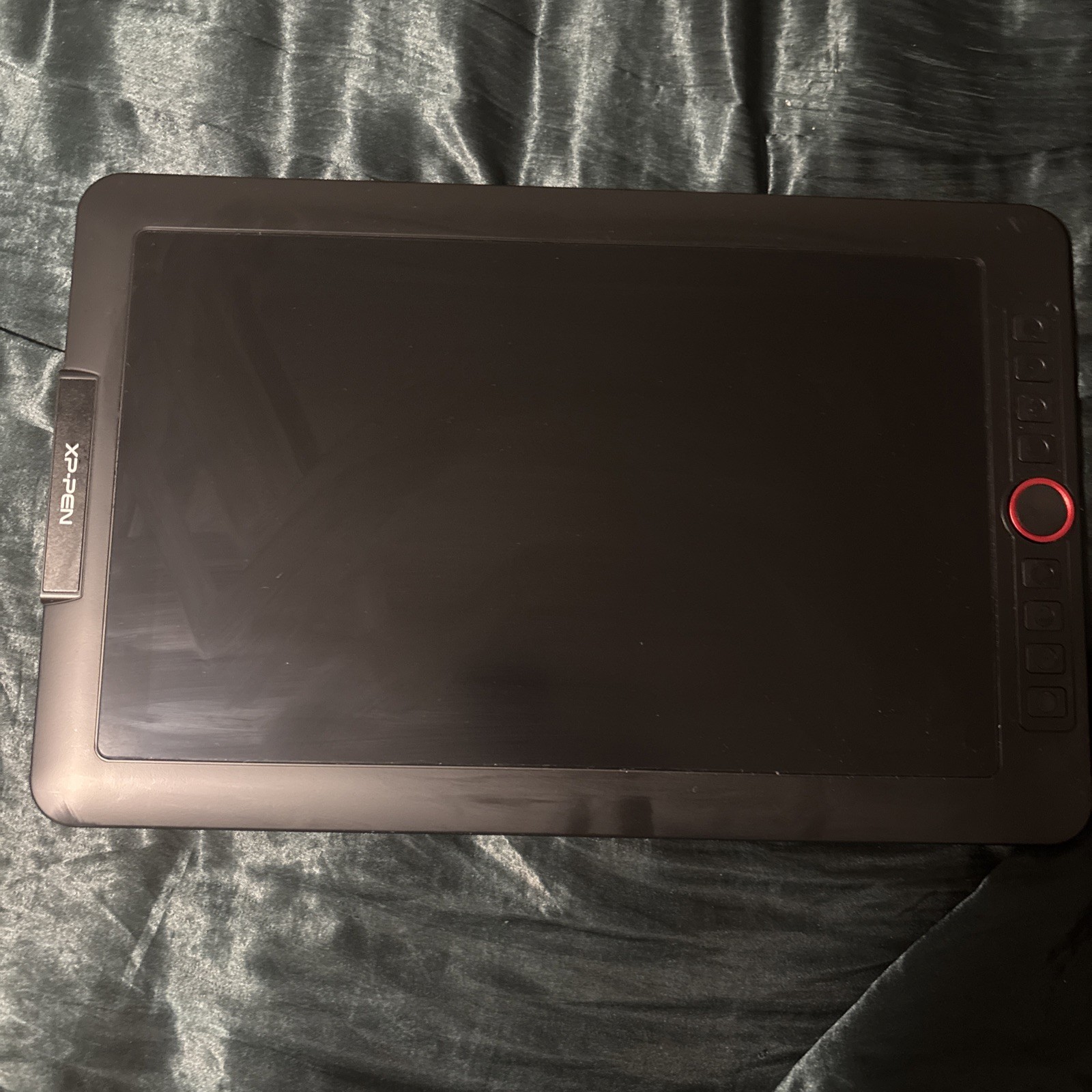 XPPen 13'' Artist 13.3 Pro V2 Graphics Drawing Tablet 16K Pressure Levels Used