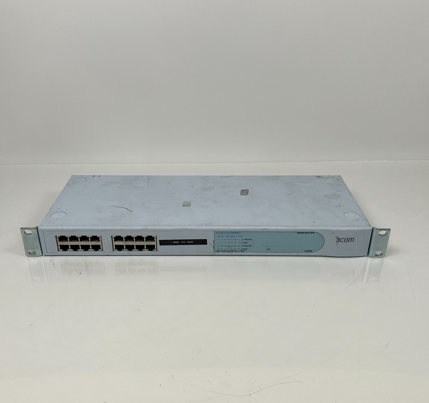 3COM Baseline Switch 2816 16-Port 3C16478
