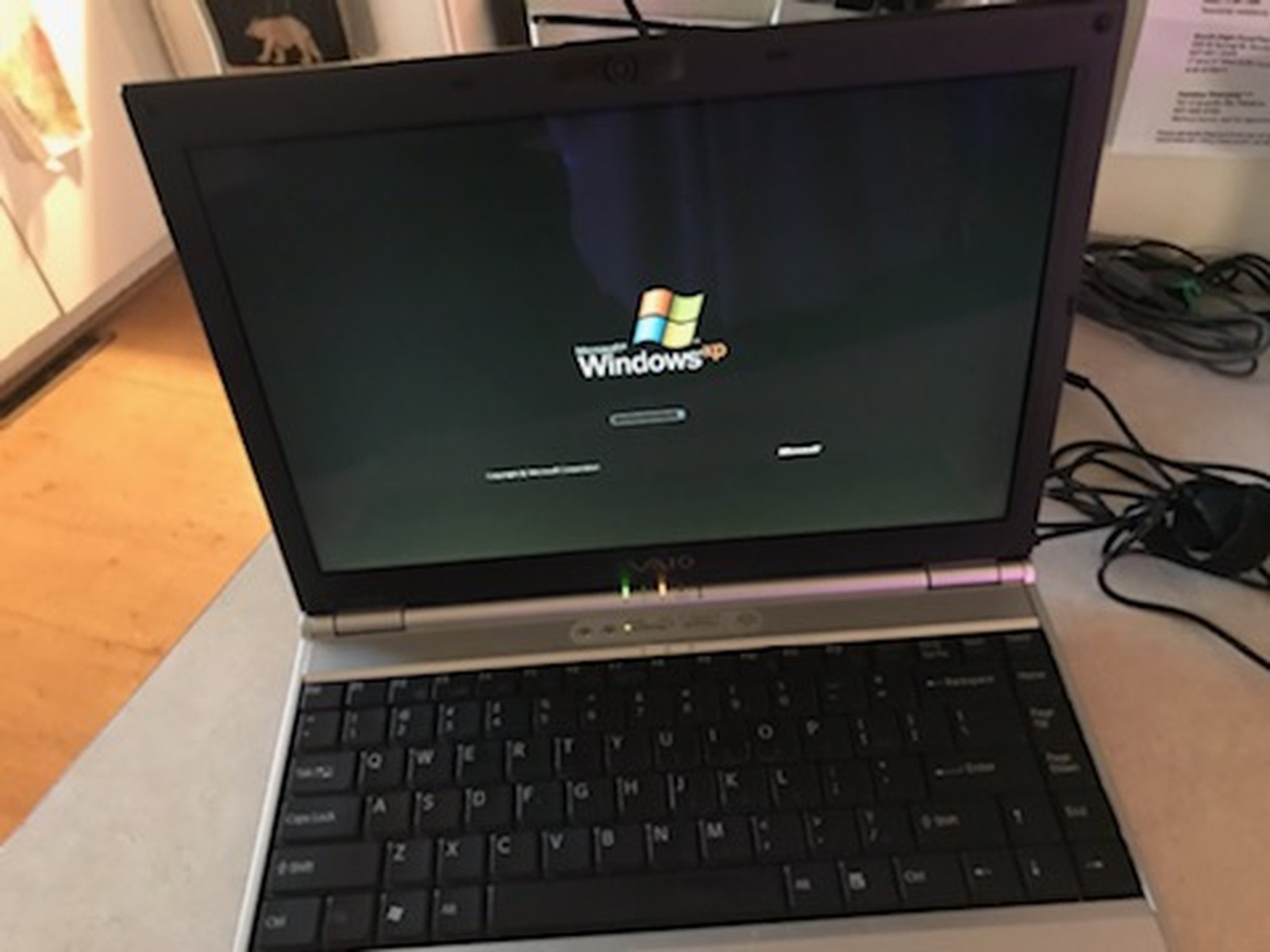 Sony VAIO PCG-6J2L  also VGN-SZ120P Laptop Windows XP 2GB Ram 86GB HD Fast