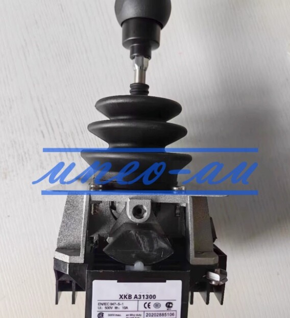 1Pcs New FIT FOR XKB A31300 Controller handle XKBA31300