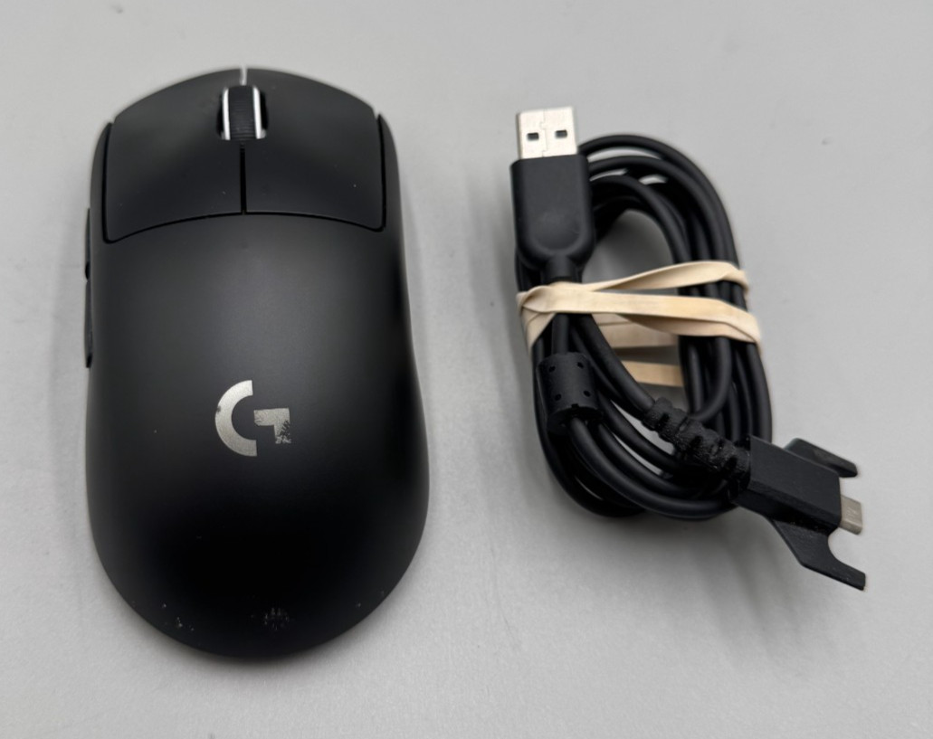 Logitech G Pro X Superlight Wireless Gaming Mouse Good Condition