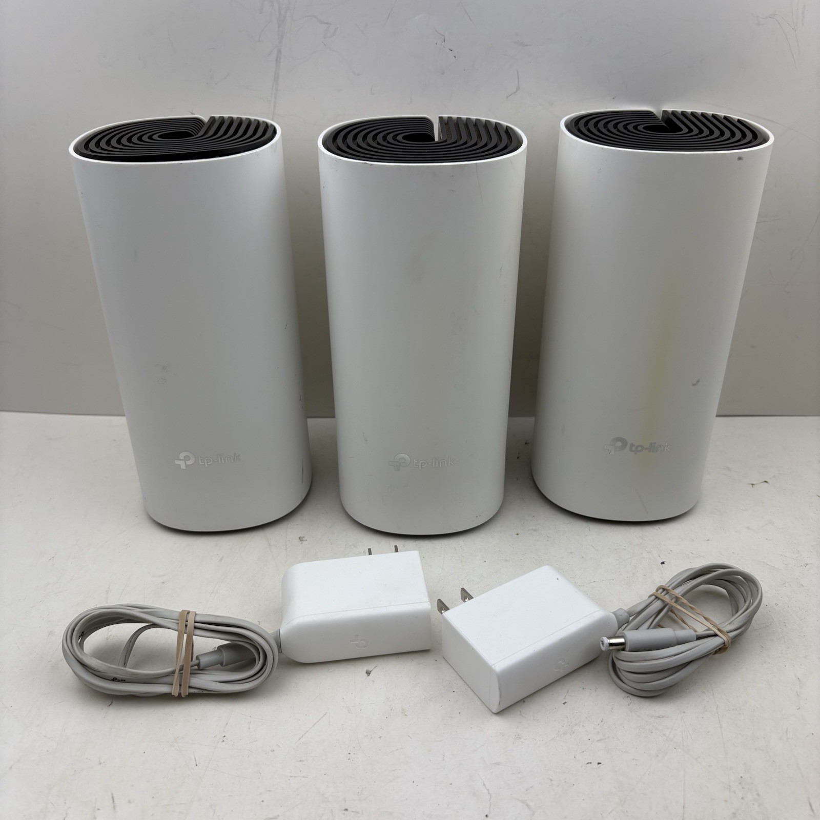 3-PACK TP-Link Deco M4R AC1200 Whole Home Mesh Wi-Fi System With 2 Power Cords
