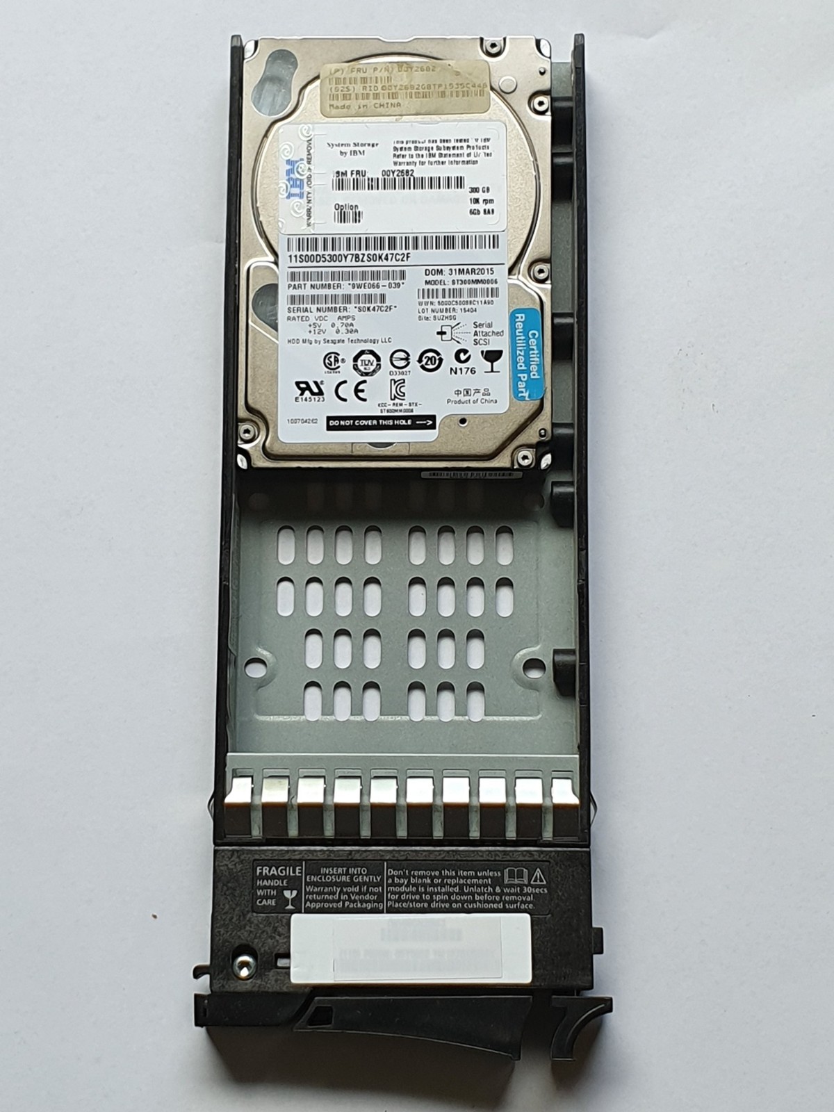 300GB SAS IBM Seagate ST300MM0006 00Y2682 00D5300 10000rpm 64MB 2.5" + caddy