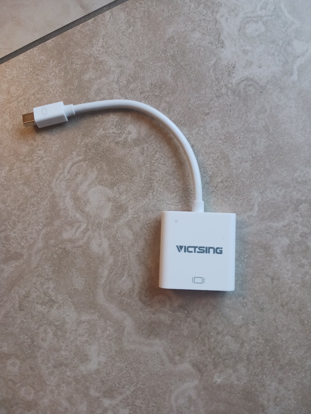 VicTsing Gold Plated Thunderbolt Mini DisplayPort to VGA Adapter(used)