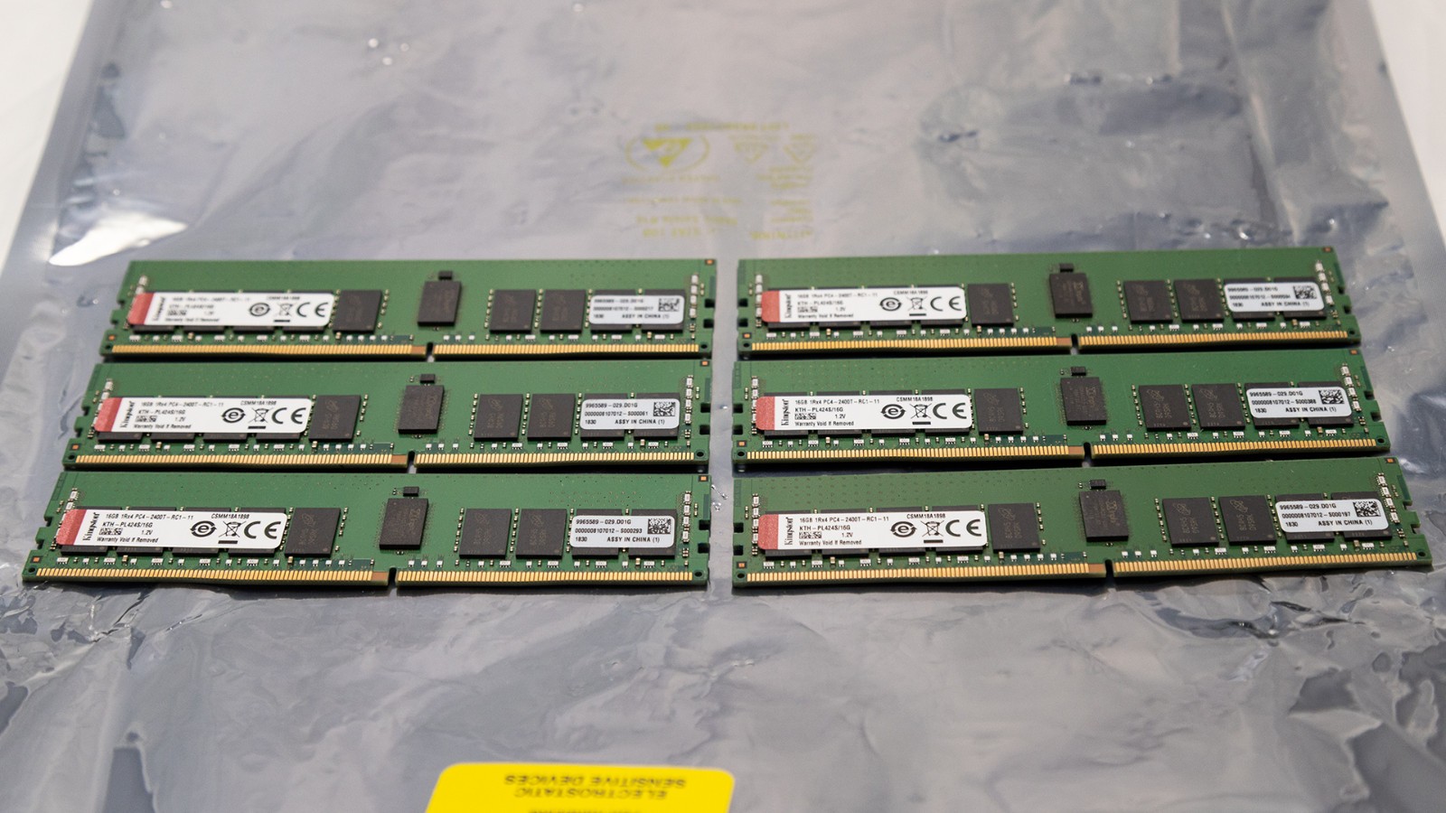 Kingston 16GB 1Rx4 DDR4 2400MHz PC4-19200 ECC REG 288 KTH-PL424S/16G Server RAM