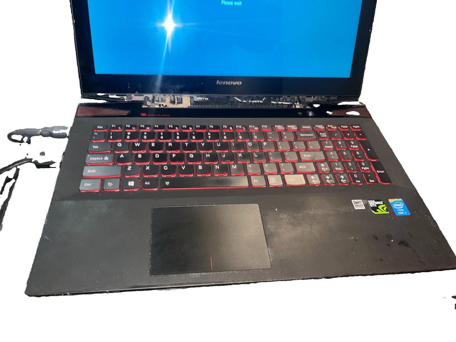 Lenovo IdeaPad Y50‑70 i7 GTX860M – Works but Screen Pink/Purple – AS‑IS
