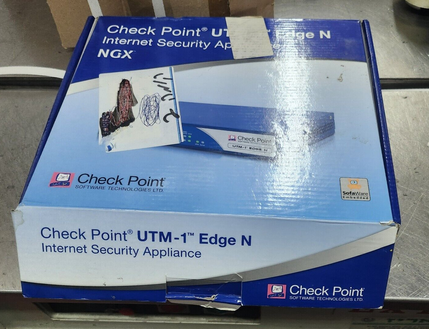 CheckPoint UTM-1 EDGE-N SBXN-100-1 CPUTM-EDGE-N32 32 Users Firewall - NEW