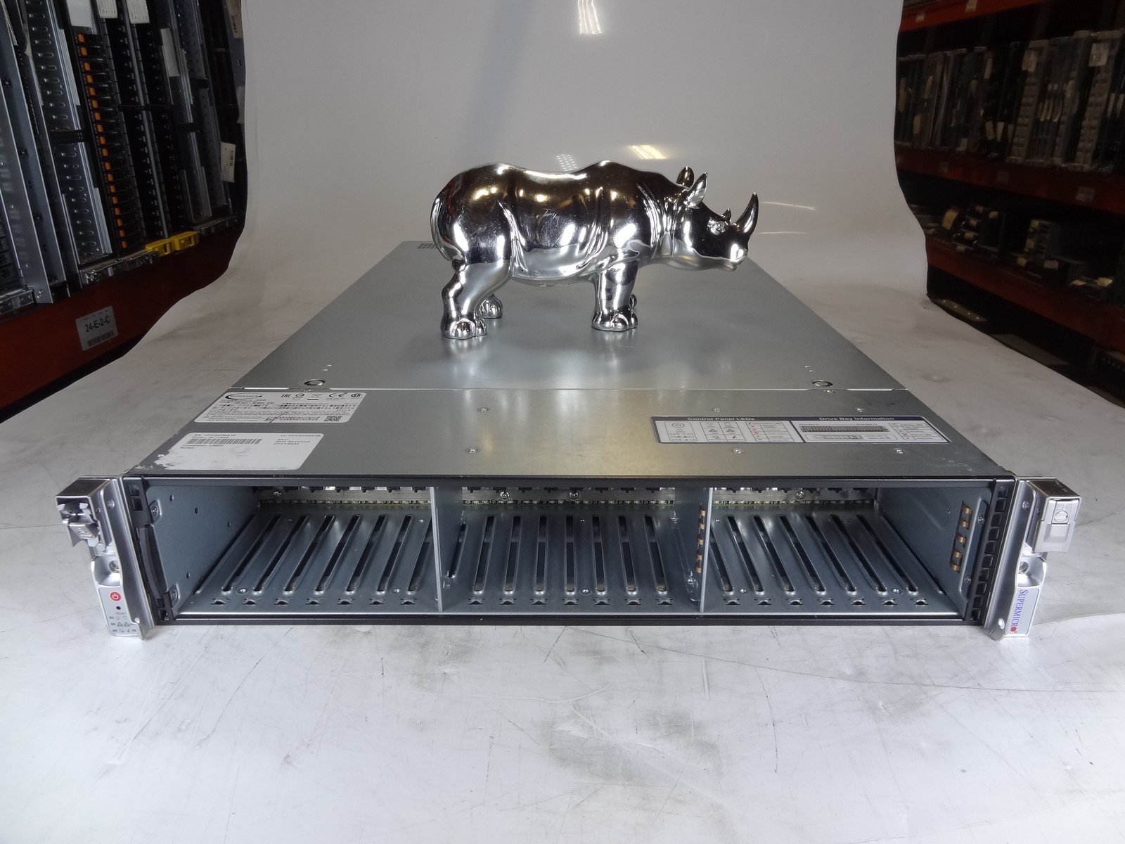 SuperMicro 2029U-TN24R4T 2u 24x SFF Server w/ 24x 2.5 U.2 NVMe Trays, X11DPU, Du